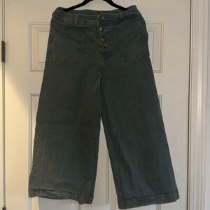 High waisted Green Pants